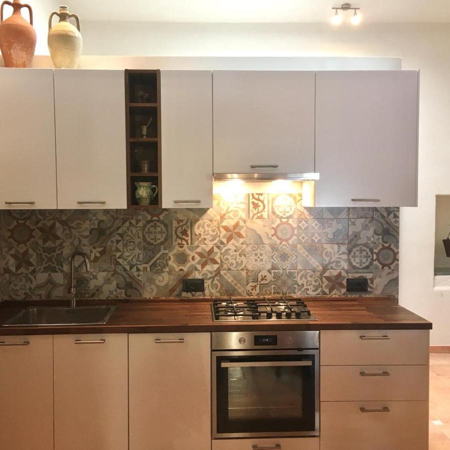 La Casa Del Carrubo Con Piscina Condivisa In Campagna Vicino Al Mare - Canestanco 18 *