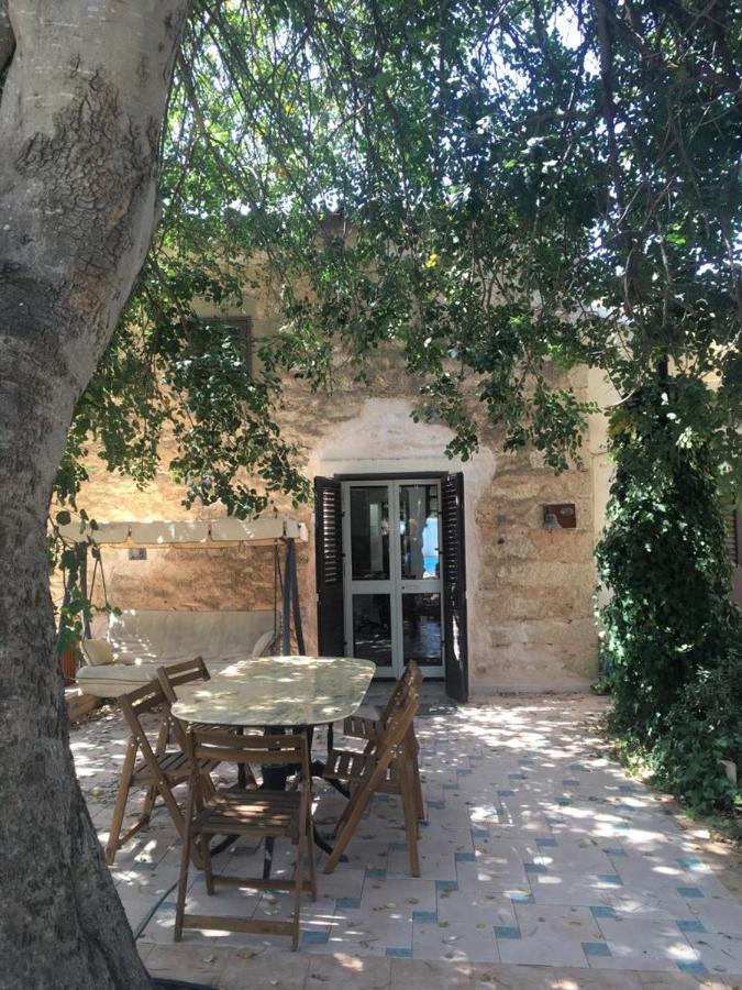 La Casa Del Carrubo Con Piscina Condivisa In Campagna Vicino Al Mare - Canestanco 18 Holiday home *