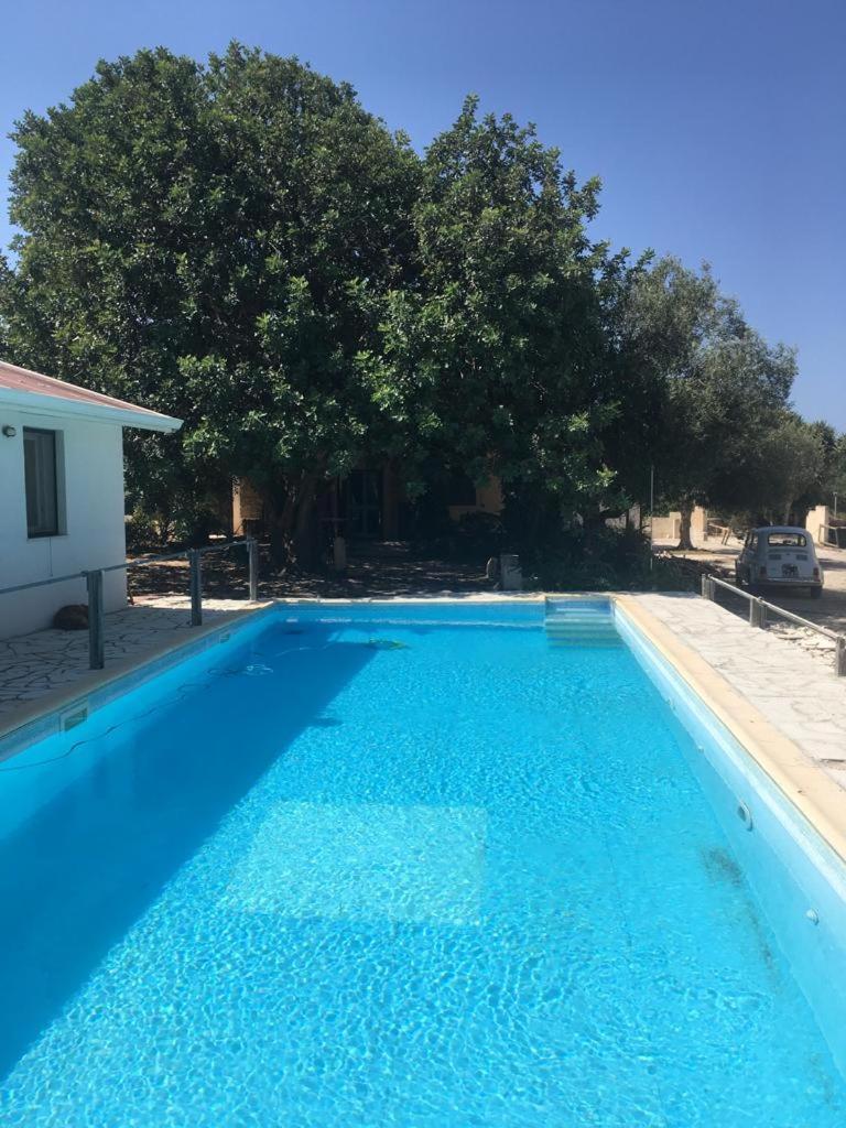 La Casa Del Carrubo Con Piscina Condivisa In Campagna Vicino Al Mare - Canestanco 18 *
